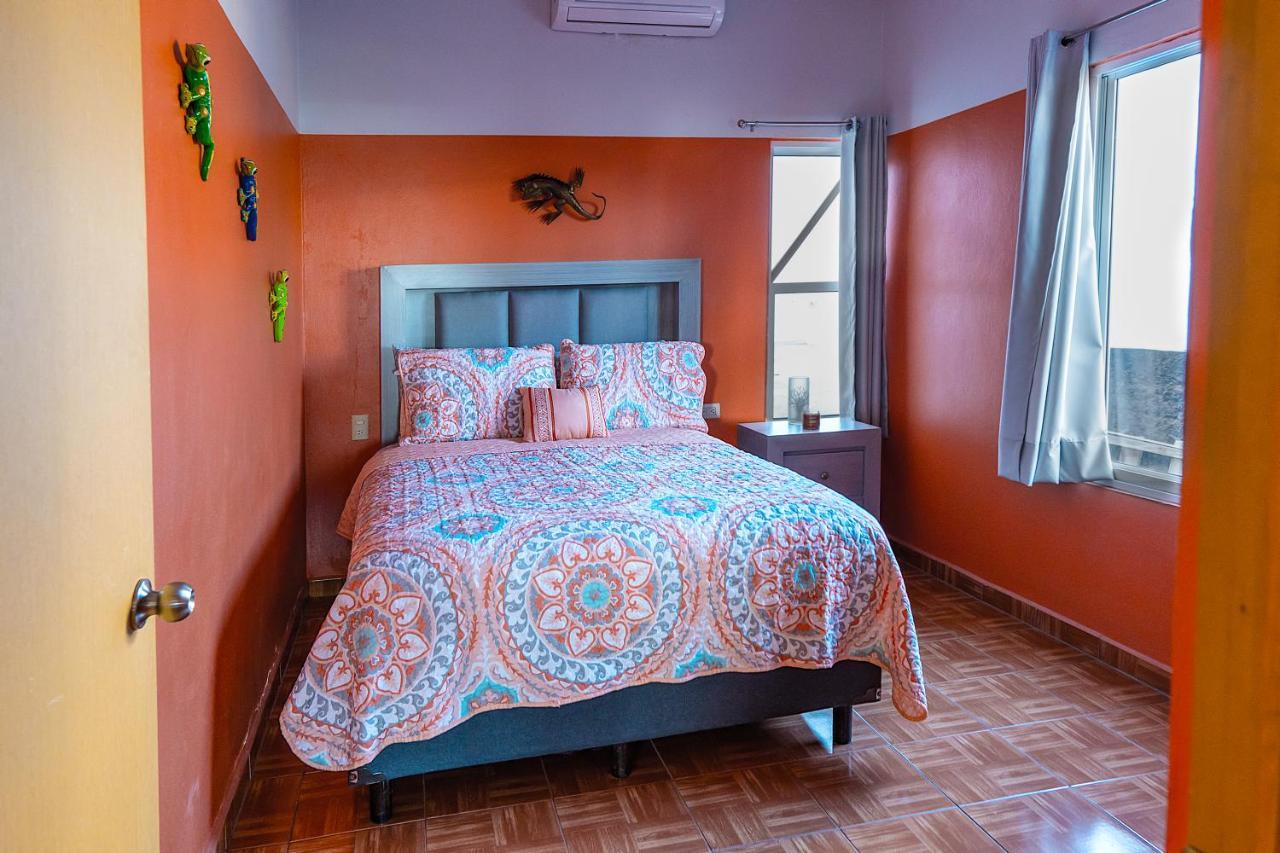 Casa Belen - Beautiful Beach View Home On Stone Island Isla La Piedra Εξωτερικό φωτογραφία