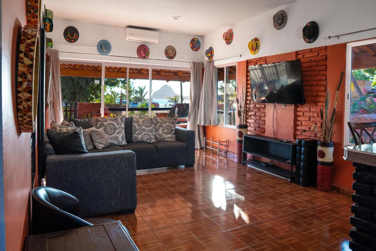 Casa Belen - Beautiful Beach View Home On Stone Island Isla La Piedra Εξωτερικό φωτογραφία